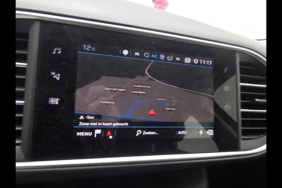 Peugeot 308 SW 1.2 PureTech Blue Lease Active Airco Navi Carplay PDC Achter Trekhaak Lichtmetalen velgen Cruise Control Distr. riem reeds vervangen! APK 01-2027