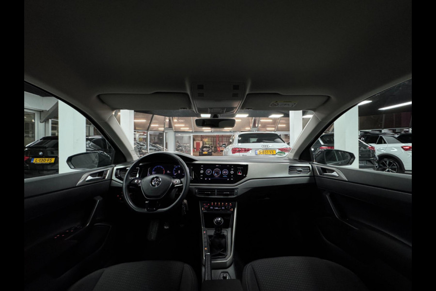 Volkswagen Polo 1.0 | PDC | Clima| Carplay| Virtual Cockpit|