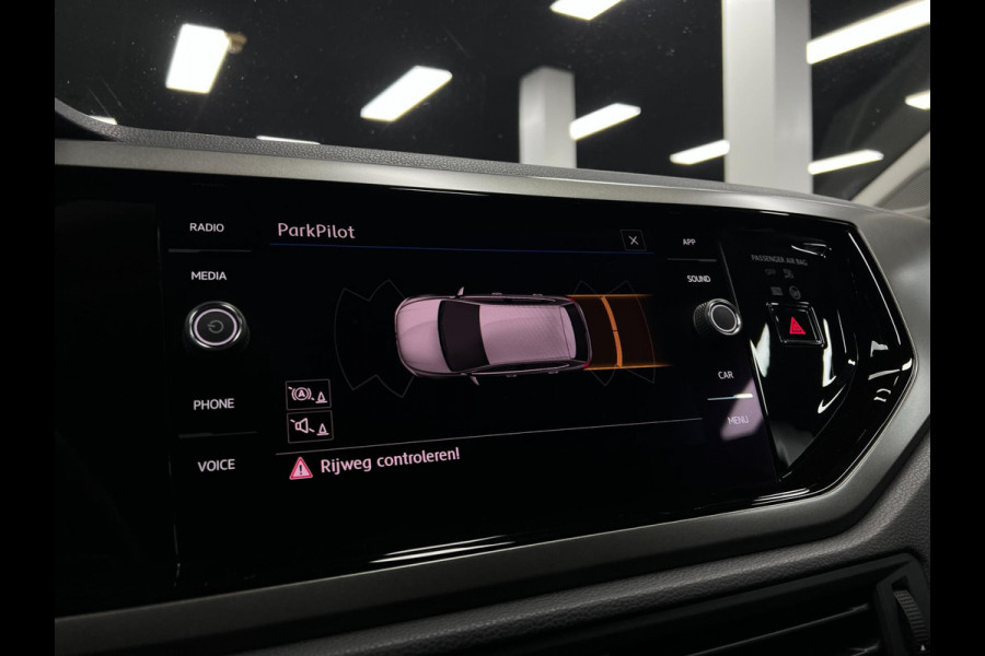 Volkswagen Polo 1.0 | PDC | Clima| Carplay| Virtual Cockpit|