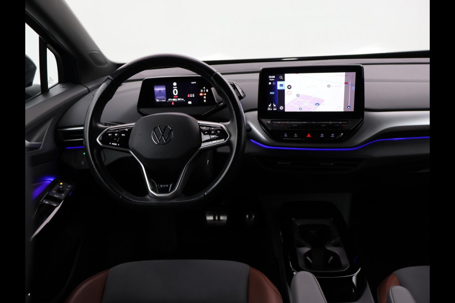 Volkswagen ID.4 FIRST 77 kWh 1st + 20 INCH LMV | TREKHAAK | CAMERA | SFEERVERLICHTING | ADAPTIVE CRUISE | STOELVERW.