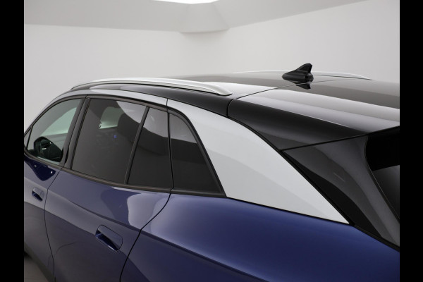 Volkswagen ID.4 FIRST 77 kWh 1st + 20 INCH LMV | TREKHAAK | CAMERA | SFEERVERLICHTING | ADAPTIVE CRUISE | STOELVERW.
