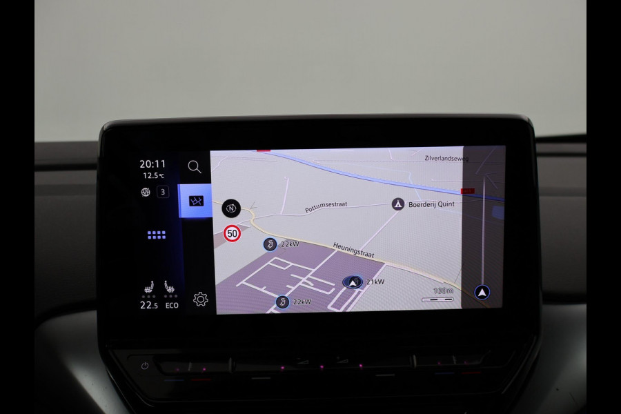 Volkswagen ID.4 FIRST 77 kWh 1st + 20 INCH LMV | TREKHAAK | CAMERA | SFEERVERLICHTING | ADAPTIVE CRUISE | STOELVERW.