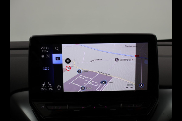 Volkswagen ID.4 FIRST 77 kWh 1st + 20 INCH LMV | TREKHAAK | CAMERA | SFEERVERLICHTING | ADAPTIVE CRUISE | STOELVERW.