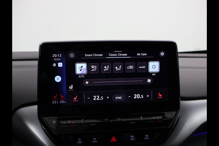 Volkswagen ID.4 FIRST 77 kWh 1st + 20 INCH LMV | TREKHAAK | CAMERA | SFEERVERLICHTING | ADAPTIVE CRUISE | STOELVERW.