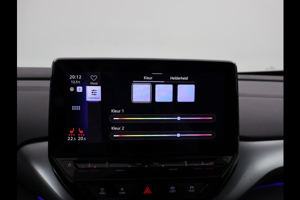 Volkswagen ID.4 FIRST 77 kWh 1st + 20 INCH LMV | TREKHAAK | CAMERA | SFEERVERLICHTING | ADAPTIVE CRUISE | STOELVERW.