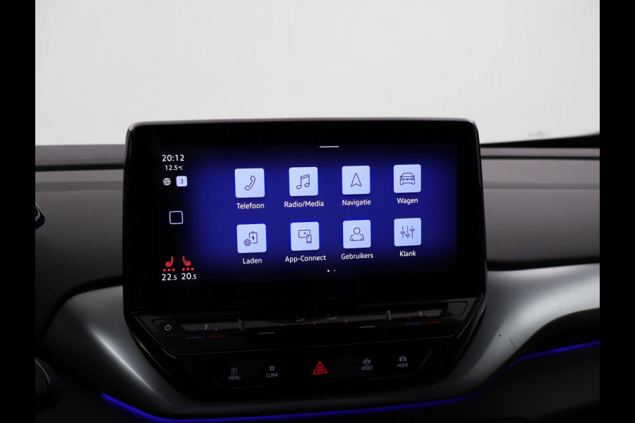 Volkswagen ID.4 FIRST 77 kWh 1st + 20 INCH LMV | TREKHAAK | CAMERA | SFEERVERLICHTING | ADAPTIVE CRUISE | STOELVERW.