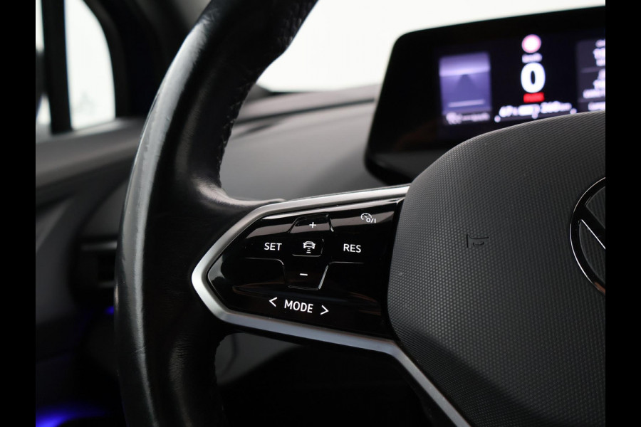 Volkswagen ID.4 FIRST 77 kWh 1st + 20 INCH LMV | TREKHAAK | CAMERA | SFEERVERLICHTING | ADAPTIVE CRUISE | STOELVERW.