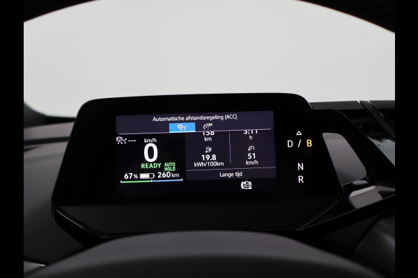 Volkswagen ID.4 FIRST 77 kWh 1st + 20 INCH LMV | TREKHAAK | CAMERA | SFEERVERLICHTING | ADAPTIVE CRUISE | STOELVERW.
