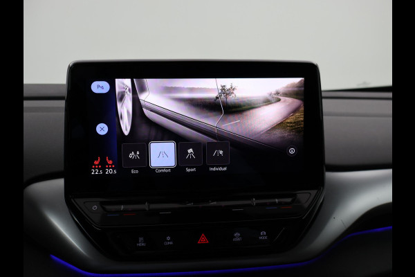 Volkswagen ID.4 FIRST 77 kWh 1st + 20 INCH LMV | TREKHAAK | CAMERA | SFEERVERLICHTING | ADAPTIVE CRUISE | STOELVERW.