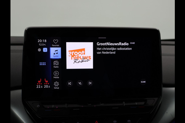 Volkswagen ID.4 FIRST 77 kWh 1st + 20 INCH LMV | TREKHAAK | CAMERA | SFEERVERLICHTING | ADAPTIVE CRUISE | STOELVERW.