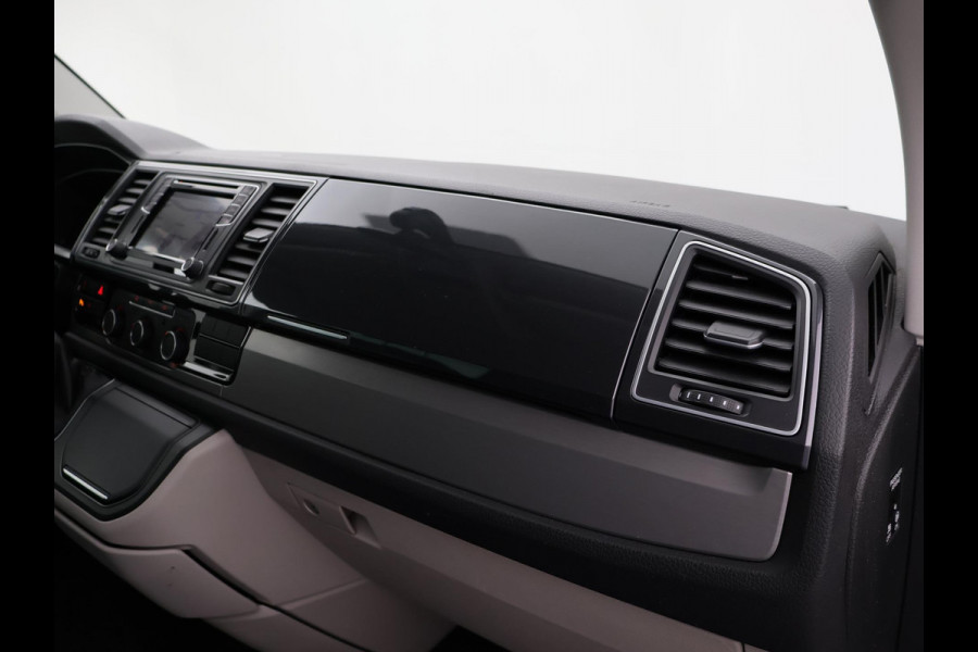 Volkswagen Transporter 2.0 TDI 150 PK DSG DUBBEL CABINE HIGHLINE + LEDER | CAMERA | LED | CARPLAY | T-EDITION