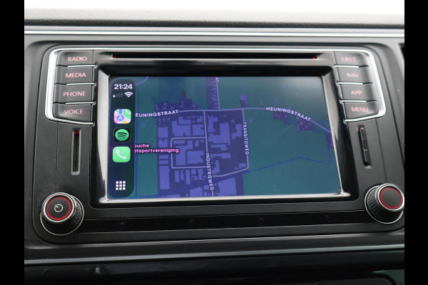 Volkswagen Transporter 2.0 TDI 150 PK DSG DUBBEL CABINE HIGHLINE + LEDER | CAMERA | LED | CARPLAY | T-EDITION