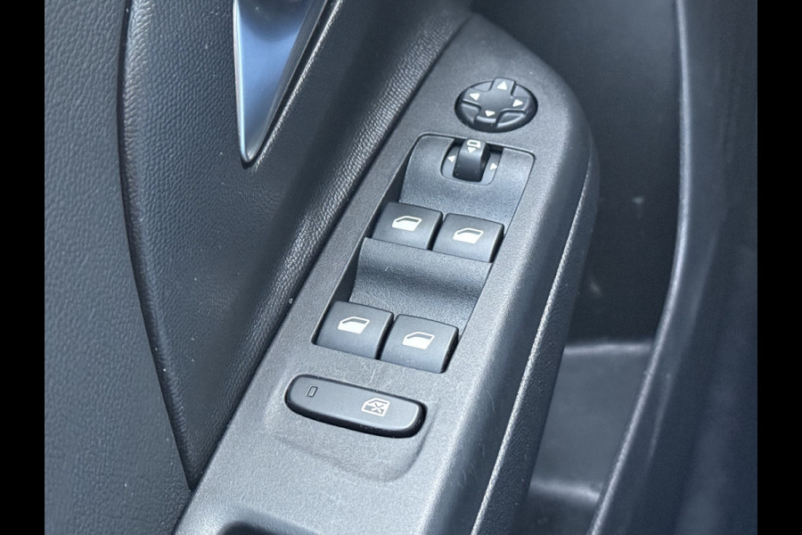 Opel Corsa BWJ 2022 | 1.2 101PK GS Line | PANO DAK | CAMERA A | NAVI | AIRCO | LED | PDC 2X | CARPLAY | SPORTSTOELEN |