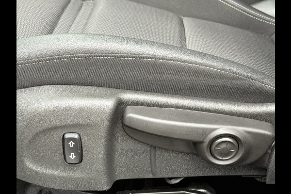 Opel Insignia Sports Tourer BWJ 2021 | 1.5CDTI 123PK Bus. Elegance | TREKHAAK | CAMERA A | NAVI | CLIMA | CARPLAY | PDC 2X | LEDER/STOF |