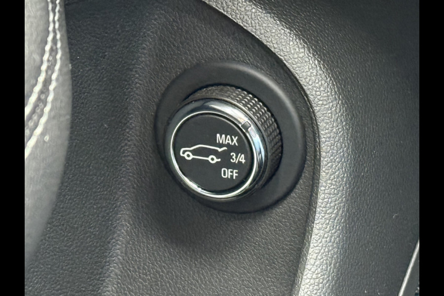 Opel Insignia Sports Tourer BWJ 2021 | 1.5CDTI 123PK Bus. Elegance | TREKHAAK | CAMERA A | NAVI | CLIMA | CARPLAY | PDC 2X | LEDER/STOF |