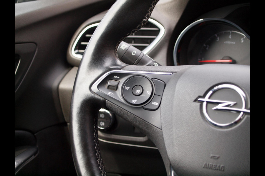 Opel Grandland X 1.2 Turbo Innovation | Gereviseerde motor | Automaat | Camera | Apple Carplay | Leer | Trekhaak |