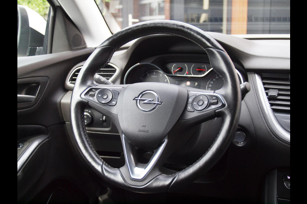 Opel Grandland X 1.2 Turbo Innovation | Gereviseerde motor | Automaat | Camera | Apple Carplay | Leer | Trekhaak |