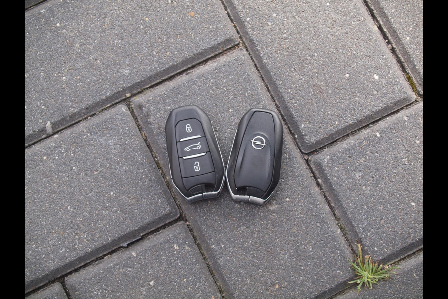 Opel Grandland X 1.2 Turbo Innovation | Gereviseerde motor | Automaat | Camera | Apple Carplay | Leer | Trekhaak |