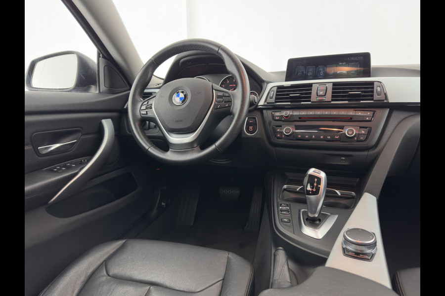 BMW 4 Serie Gran Coupé 420d Centennial High Executive (INCL-BTW) Aut. *NAVI-FULLMAP | FULL-LEATHER | HEATED- COMFORTSEATS | ECC | BI-XENON | KEYLESS | MEMORY-PACK | PDC | 18'' ALU*