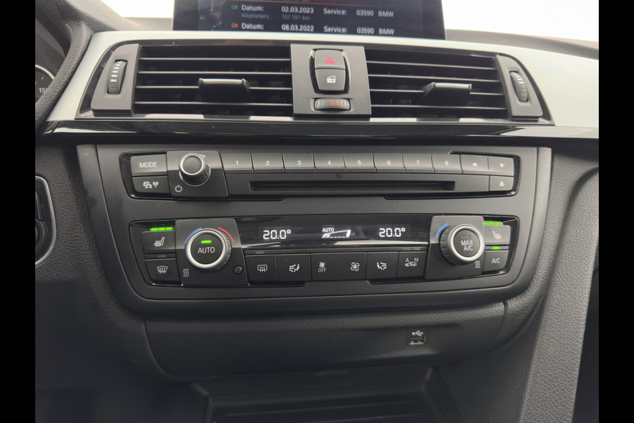 BMW 4 Serie Gran Coupé 420d Centennial High Executive (INCL-BTW) Aut. *NAVI-FULLMAP | FULL-LEATHER | HEATED- COMFORTSEATS | ECC | BI-XENON | KEYLESS | MEMORY-PACK | PDC | 18'' ALU*