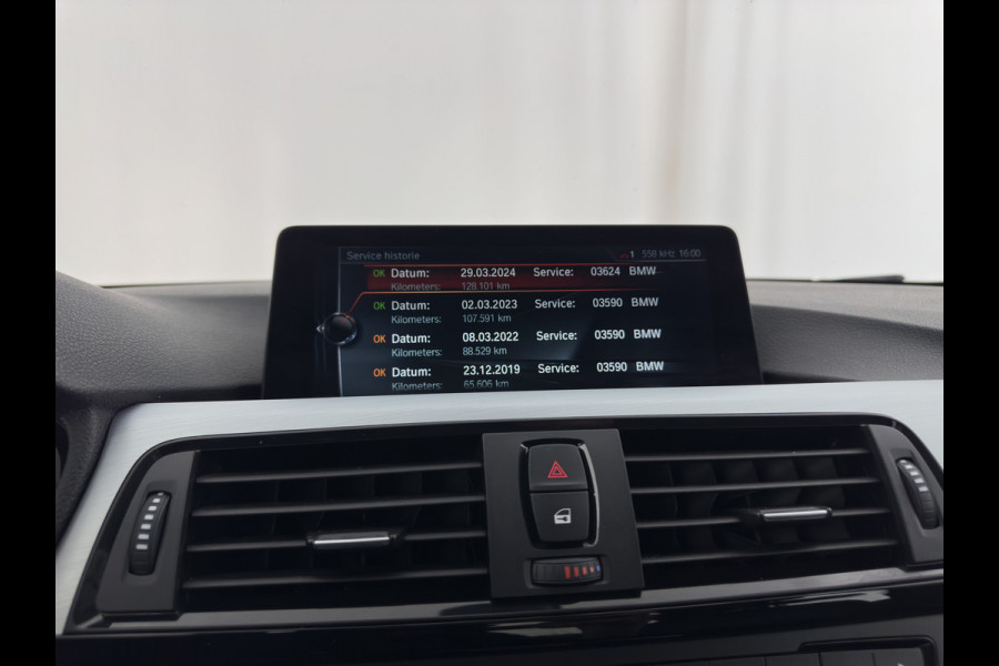 BMW 4 Serie Gran Coupé 420d Centennial High Executive (INCL-BTW) Aut. *NAVI-FULLMAP | FULL-LEATHER | HEATED- COMFORTSEATS | ECC | BI-XENON | KEYLESS | MEMORY-PACK | PDC | 18'' ALU*