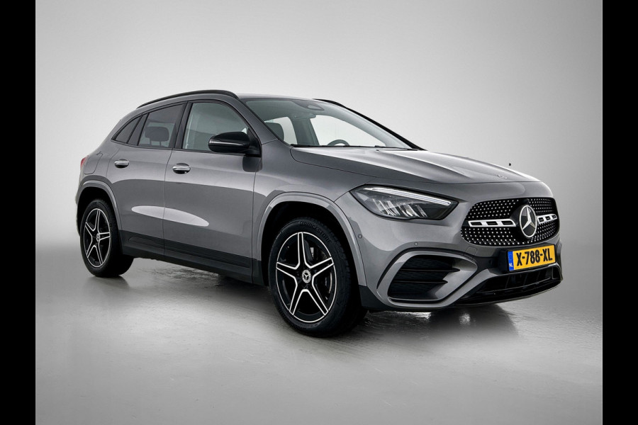 Mercedes-Benz GLA 250 e AMG Plug-In Hybride 5 spaaks lichtmetalen velgen | Navigatie | Parking support met camera | Inclusief 24 maanden MB Certified garantie voor Europa.