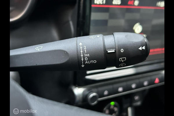 Citroën C3 Aircross 1.2 PureTech Max 110 PK 17" LM / FM nav / camera / LED
