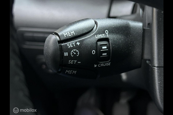 Citroën C3 Aircross 1.2 PureTech Max 110 PK 17" LM / FM nav / camera / LED