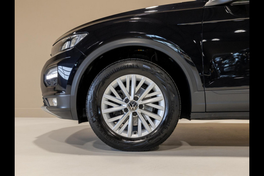 Volkswagen T-Roc 1.0 TSI Style Business / 110pk / Achteruitrij camera / Virtual cockpit /