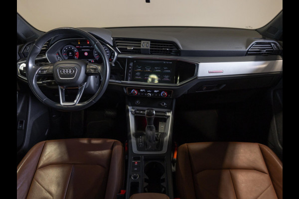 Audi Q3 Sportback 35 TFSI Business Edition / 150pk / Panorama dak / Keyless / Rondomzicht camera /