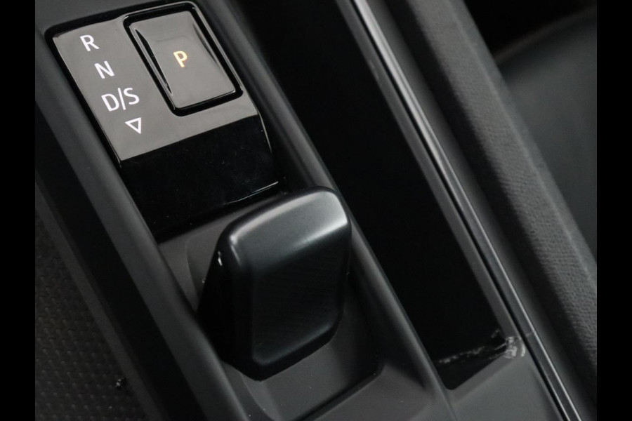 CUPRA Leon 1.4 eHybrid VZ | 245pk | Leder | Stoelverwarming | Camera | Carplay | Memory | Sfeerverlichting | Navigatie | Adaptive cruise | Keyless | Sportstoelen | Full LED | 19'' | PHEV | Plug In