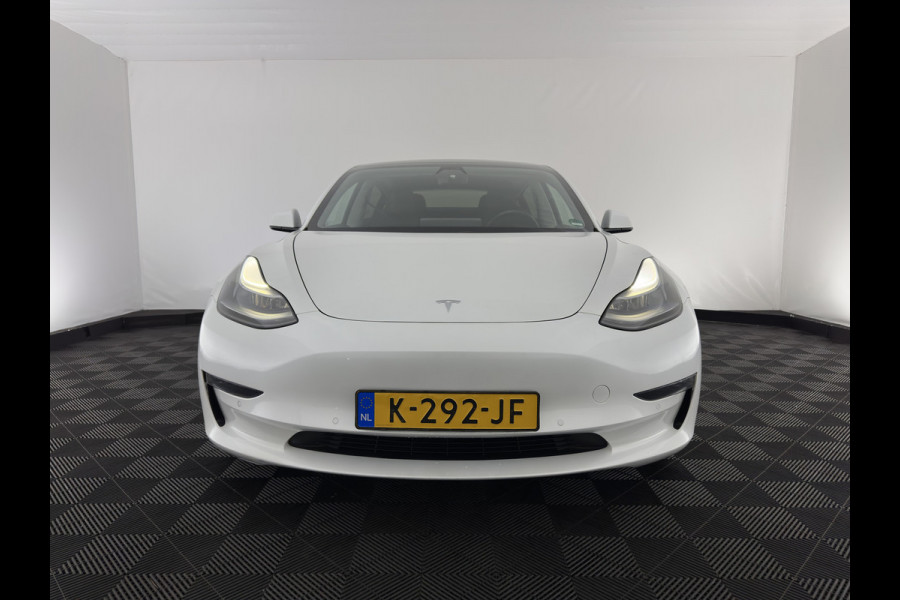 Tesla Model 3 Long Range AWD 75 kWh [3-Fase] {SOH-86%} (INCL-BTW)  Aut. *HEATPUMP | PANO | AUTO-PILOT | LUXURY-LEATHER | KEYLESS | FULL-LED | MEMORY-PACK | SURROUND-VIEW | DAB | CARPLAY | DIGI-COCKPIT | LANE-ASSIST | COMFORT-SEATS | 18"ALU*