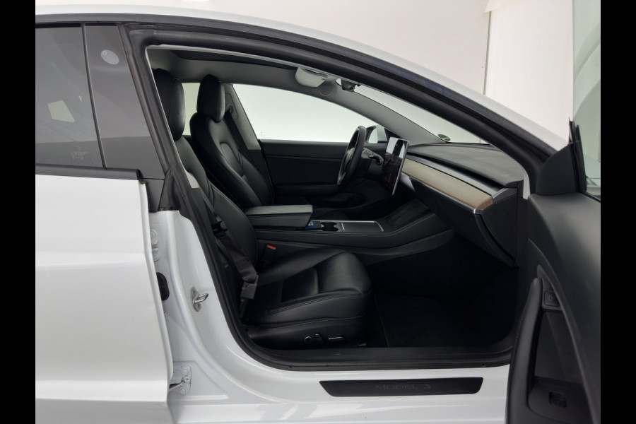 Tesla Model 3 Long Range AWD 75 kWh [3-Fase] {SOH-86%} (INCL-BTW)  Aut. *HEATPUMP | PANO | AUTO-PILOT | LUXURY-LEATHER | KEYLESS | FULL-LED | MEMORY-PACK | SURROUND-VIEW | DAB | CARPLAY | DIGI-COCKPIT | LANE-ASSIST | COMFORT-SEATS | 18"ALU*