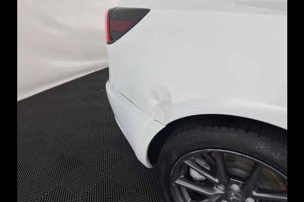 Tesla Model 3 Long Range AWD 75 kWh [3-Fase] {SOH-86%} (INCL-BTW)  Aut. *HEATPUMP | PANO | AUTO-PILOT | LUXURY-LEATHER | KEYLESS | FULL-LED | MEMORY-PACK | SURROUND-VIEW | DAB | CARPLAY | DIGI-COCKPIT | LANE-ASSIST | COMFORT-SEATS | 18"ALU*
