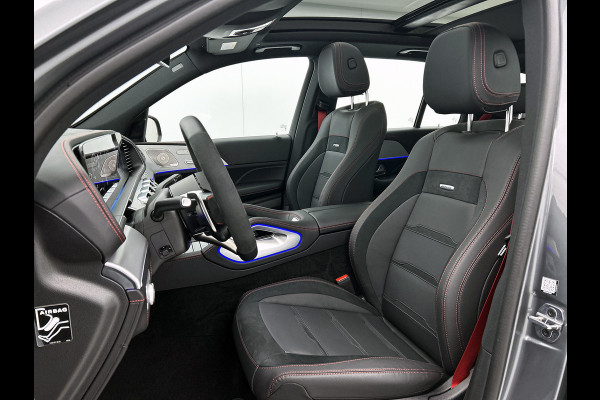 Mercedes-Benz GLE Mercedes-AMG 53 Hybrid 4MATIC+ Premium AMG Premium | Night Pakket | 22 Inch Velgen | Trekhaak | Panorama Schuif-Kanteldak. Inclusief 24 maanden Mercedes-Benz Certified garantie voor Europa.