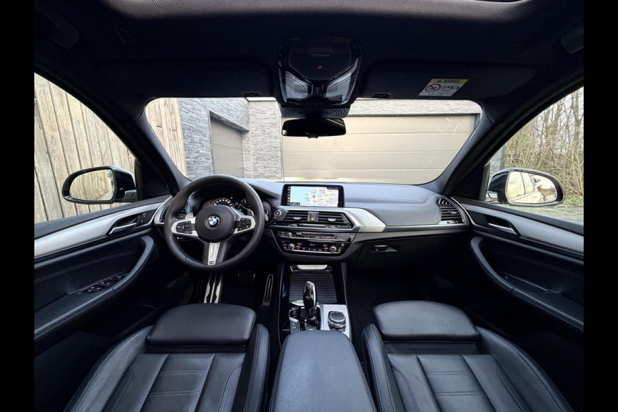 BMW X3 xDrive30i 252pk M-sport Automaat | Panoramadak | Leer | Stoelverwarming | Climate & cruise control | LED verlichting adaptief me
