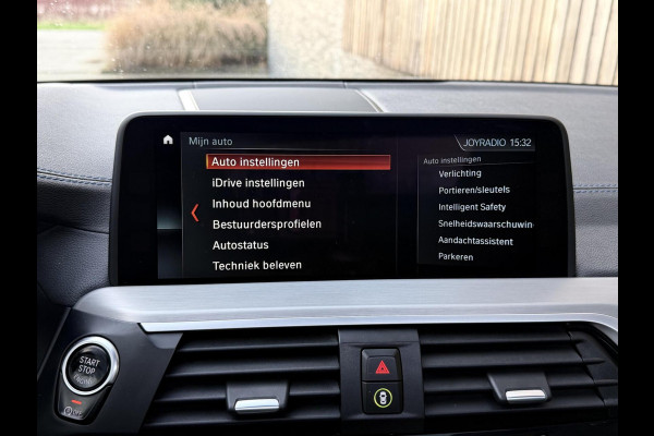 BMW X3 xDrive30i 252pk M-sport Automaat | Panoramadak | Leer | Stoelverwarming | Climate & cruise control | LED verlichting adaptief me