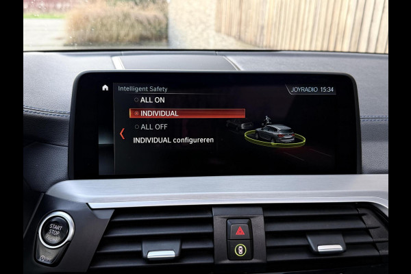 BMW X3 xDrive30i 252pk M-sport Automaat | Panoramadak | Leer | Stoelverwarming | Climate & cruise control | LED verlichting adaptief me