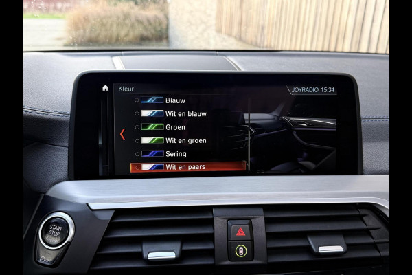 BMW X3 xDrive30i 252pk M-sport Automaat | Panoramadak | Leer | Stoelverwarming | Climate & cruise control | LED verlichting adaptief me