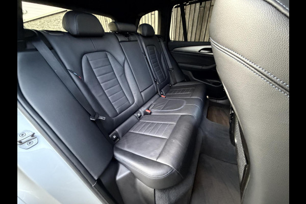 BMW X3 xDrive30i 252pk M-sport Automaat | Panoramadak | Leer | Stoelverwarming | Climate & cruise control | LED verlichting adaptief me