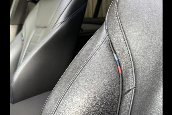 BMW X3 xDrive30i 252pk M-sport Automaat | Panoramadak | Leer | Stoelverwarming | Climate & cruise control | LED verlichting adaptief me
