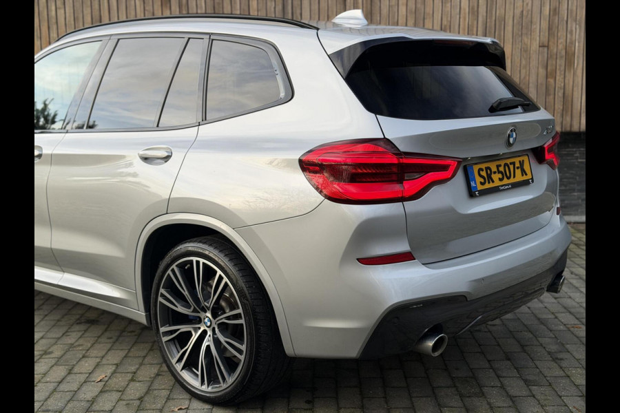 BMW X3 xDrive30i 252pk M-sport Automaat | Panoramadak | Leer | Stoelverwarming | Climate & cruise control | LED verlichting adaptief me