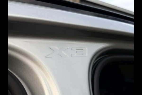BMW X3 xDrive30i 252pk M-sport Automaat | Panoramadak | Leer | Stoelverwarming | Climate & cruise control | LED verlichting adaptief me