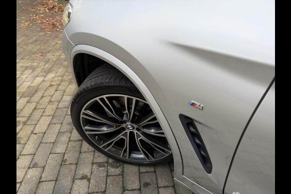 BMW X3 xDrive30i 252pk M-sport Automaat | Panoramadak | Leer | Stoelverwarming | Climate & cruise control | LED verlichting adaptief me