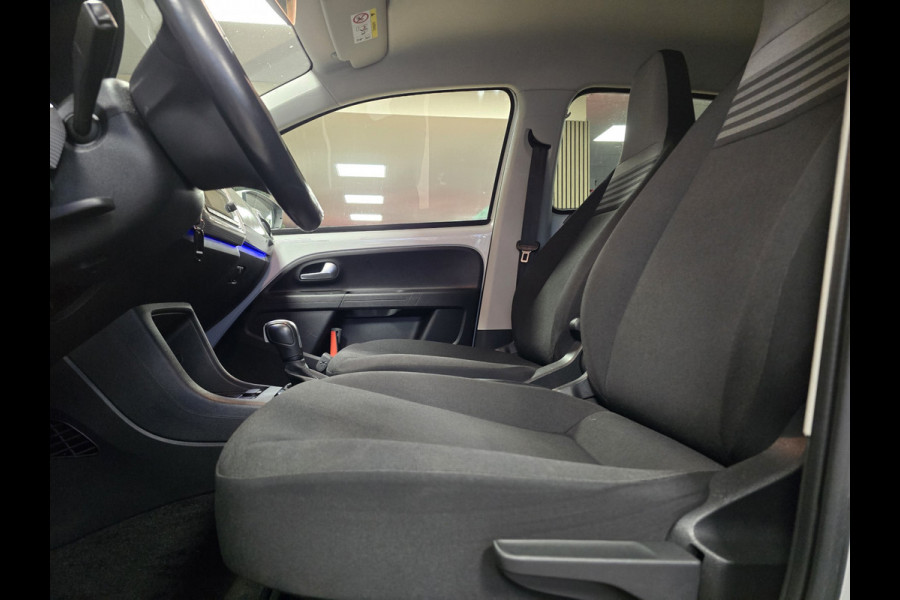 Volkswagen e-Up! E-up! AUT. CAMERA PARKEERSENSOREN CRUISE CONTROL STOELVERWARMING VOORRUITVERWARMING