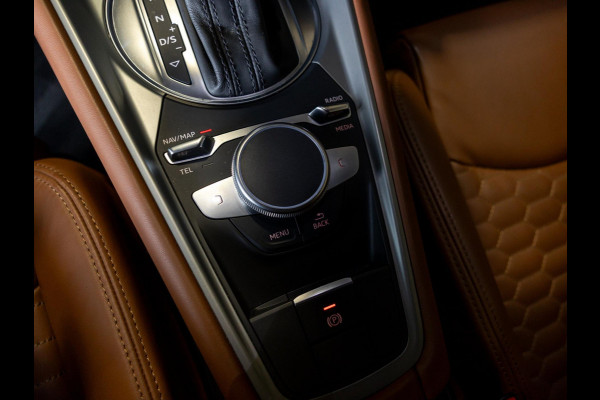 Audi TT 40 TFSI Pro Line / 197pk / Leder / Stoelverwarming /