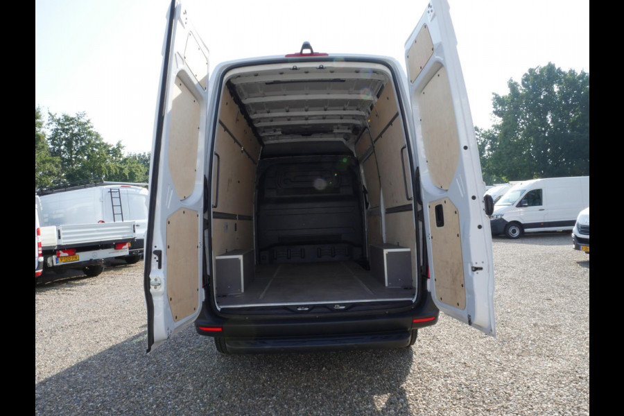 Mercedes-Benz Sprinter 317CDI 170PK L2H2 Airco Keurige staat.