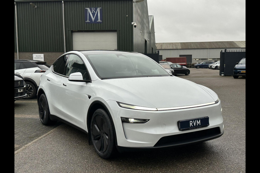 Tesla Model Y Premium Long Range AWD 75 kWh NIEUWE AUTO | AUTOPILOT| VOLLEDIGE TESLA GARANTIE T/M 12/2029 OF 80.000KM| DE HOOGVOLTACCU EN AANDRIJFLIJN TOT 2033 of 192.000KM |