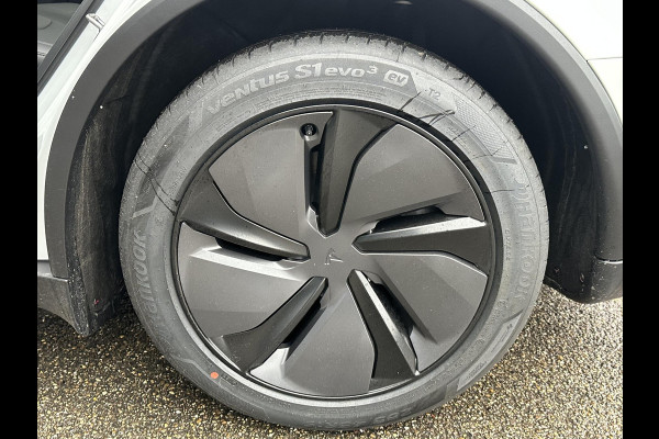 Tesla Model Y Premium Long Range AWD 75 kWh NIEUWE AUTO | AUTOPILOT| VOLLEDIGE TESLA GARANTIE T/M 12/2029 OF 80.000KM| DE HOOGVOLTACCU EN AANDRIJFLIJN TOT 2033 of 192.000KM |