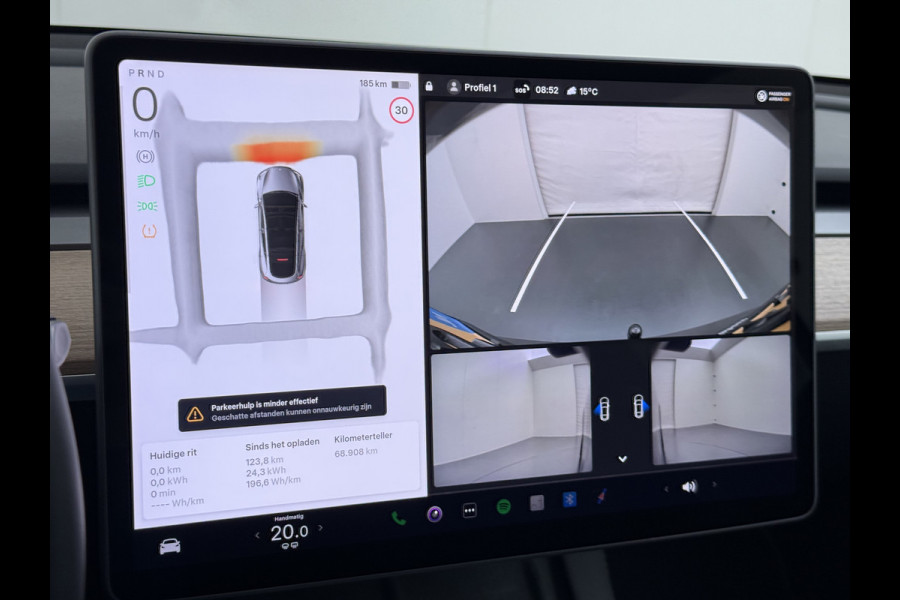 Tesla Model Y Performance 534pk 0-100 3,8 sec. Trekhaak AWD 78,1kWh Warmtepomp FSD-Comp.3 AutoPilot Carbon-Spoiler Elek.Achterklep AMD-Ryzen P Camera Navi LED ACC DAB Voorverwarmen interieur en Keyless via App One-Pedal-Drive Garantie op Accu 03-02-2031 maz. 192.000km max. 250Kw laadvermogen !